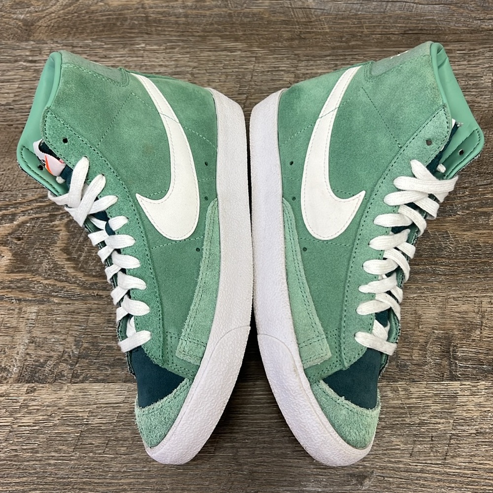 SOLD IN STORE Nike Blazer MID ‘77 VNTG “Healing Jade" CZ4069-300 Size 7.5 - Picture 10 of 10